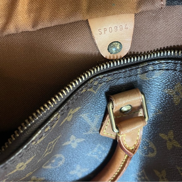 LOUIS VUITTON MONOGRAM SPEEDY 35 - Picture 6 of 11